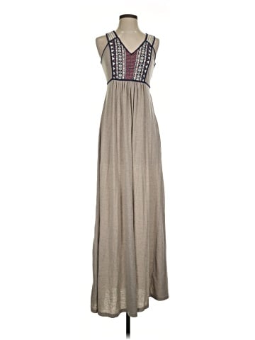 Under Skies Casual Dress (view 1)