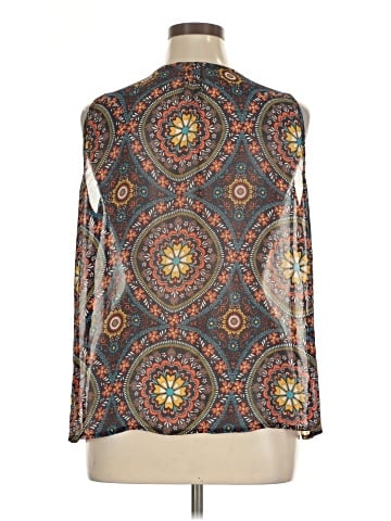 Fun2Fun Sleeveless Blouse (view 2)