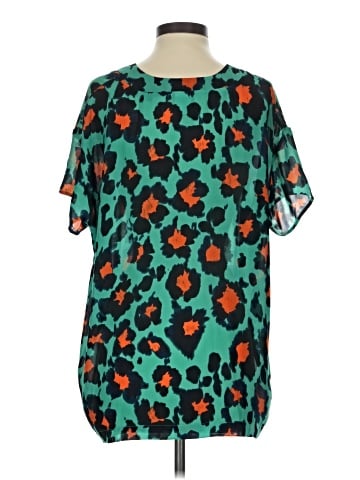 CAbi Short Sleeve Blouse (view 2)