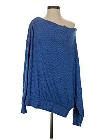 We the Free Poncho (view 1)