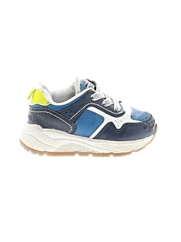 OshKosh B'gosh Sneakers (view 1)