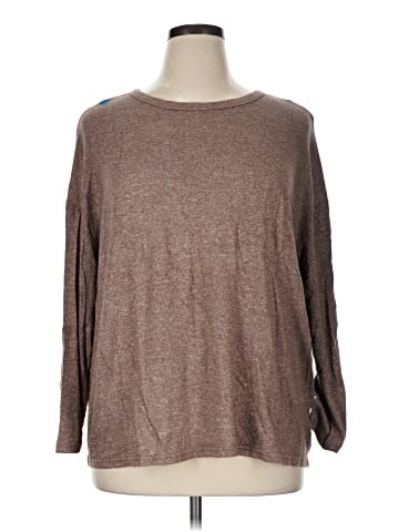 Old Navy Pullover Sweater (view 1)