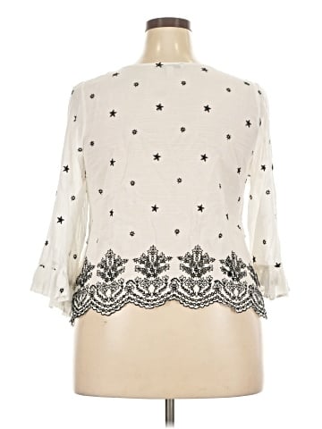 American Eagle Outfitters 3/4 Sleeve Blouse (view 2)