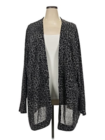 Maggie Barnes for Catherines Kimono (view 1)