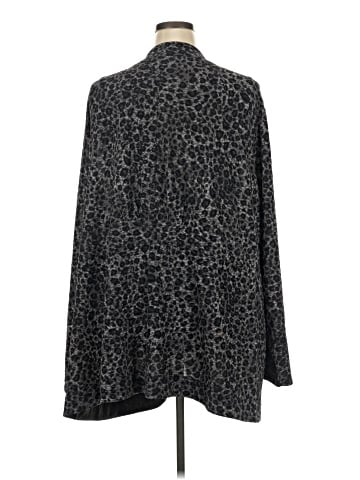 Maggie Barnes for Catherines Kimono (view 2)