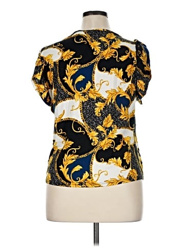 Jennifer Lauren Short Sleeve Blouse (view 2)