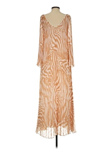 Sézane Casual Dress (view 2)
