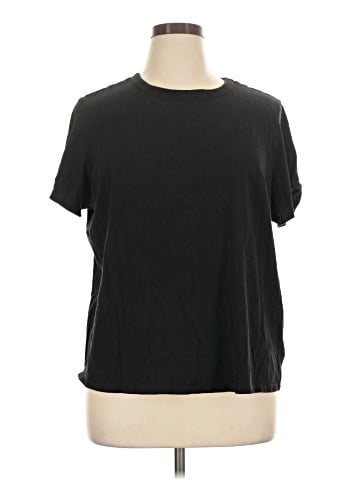 Old Navy Short Sleeve T-Shirt (view 1)