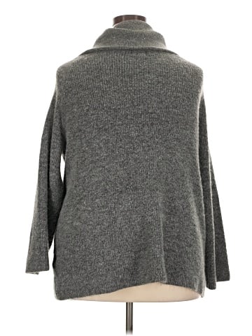H&M Turtleneck Sweater (view 2)