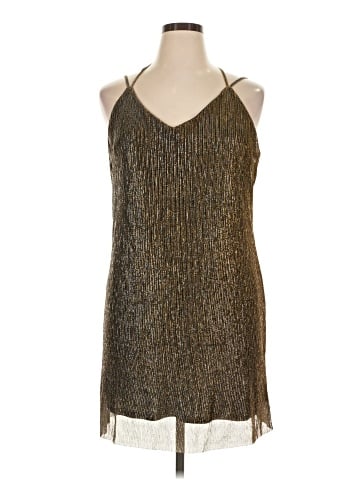 Xhilaration Cocktail Dress (view 1)