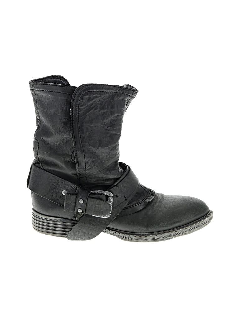 Pre-owned Report Ankle Boots In Black
