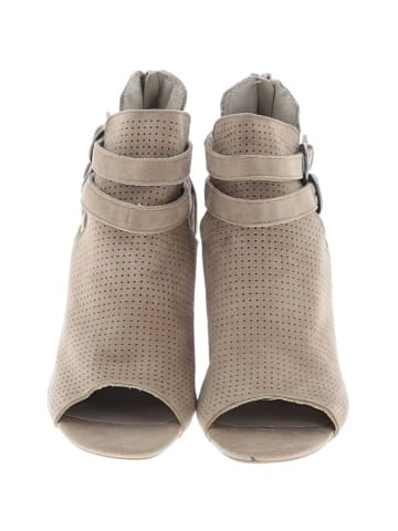 White Mountain Ankle Boots (view 2)