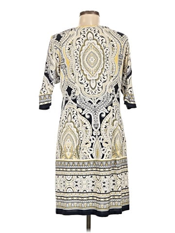 Isabel & Nina Casual Dress (view 2)