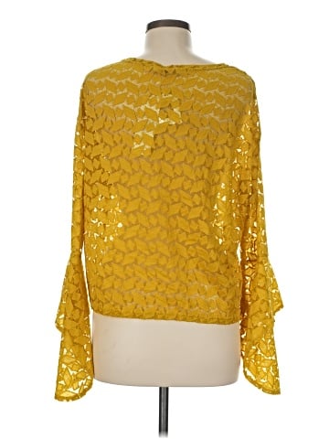 Gamiss 3/4 Sleeve Blouse (view 2)
