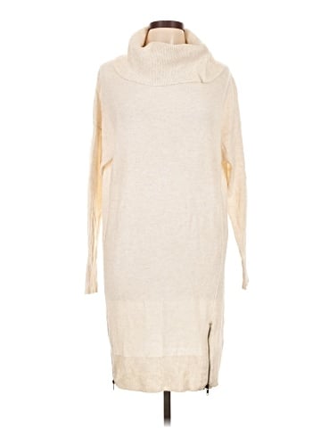 Mossimo Casual Dress (view 1)