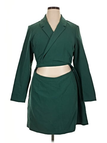 Abercrombie & Fitch Casual Dress (view 1)