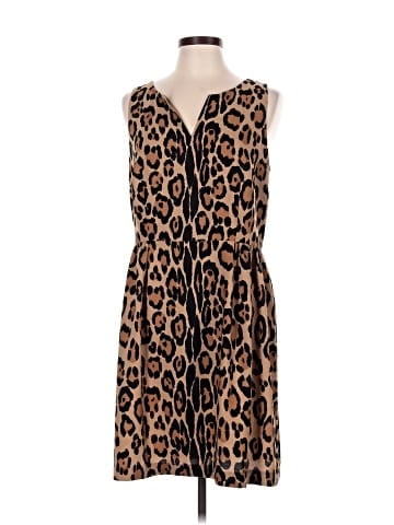 Ann Taylor LOFT Casual Dress (view 1)