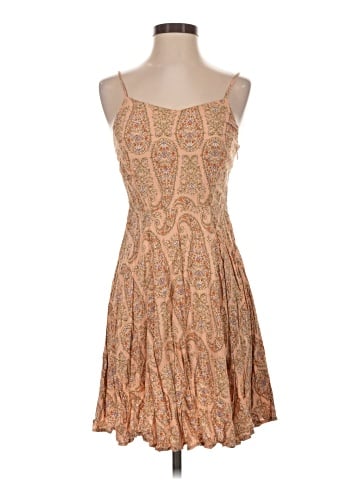Old Navy Casual Dress (view 1)