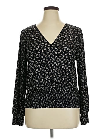 Kaileigh Long Sleeve Blouse (view 1)