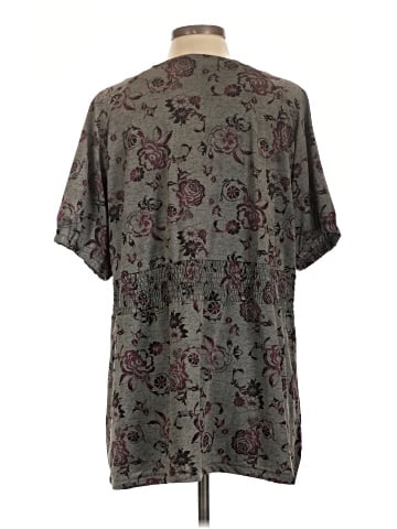 Chelsea Studio Short Sleeve Blouse (view 2)