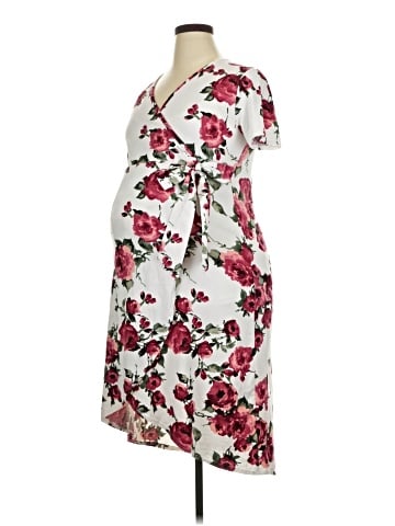 Due Time Maternity Casual Dress (view 1)