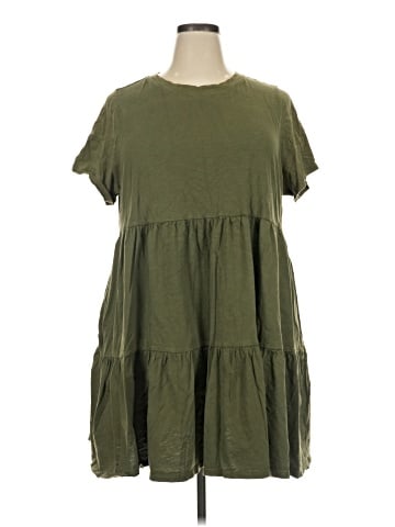 Old Navy Casual Dress (view 1)