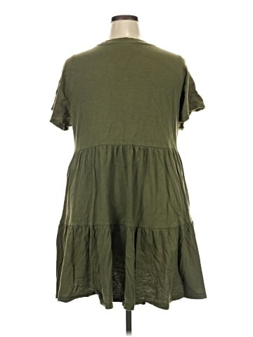 Old Navy Casual Dress (view 2)