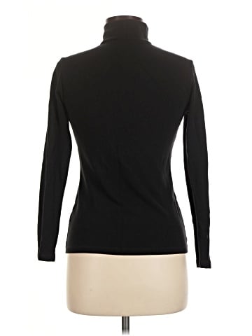 Uniqlo Turtleneck Sweater (view 2)