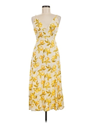 Urban Outfitters Casual Dress (view 1)