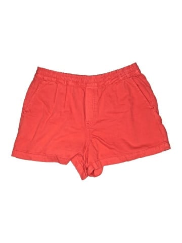 Gap Shorts (view 1)