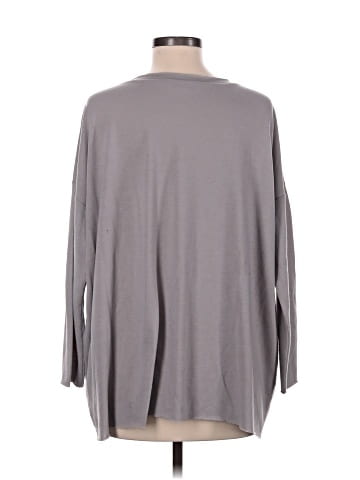 Carly Jean 3/4 Sleeve T-Shirt (view 2)