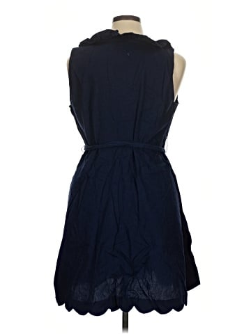 Crown & Ivy Casual Dress (view 2)