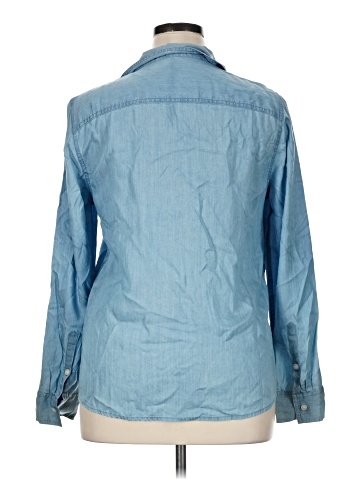 Crown & Ivy Long Sleeve Button-Down Shirt (view 2)