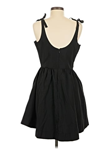 Old Navy Casual Dress (view 2)