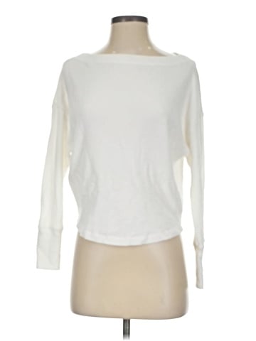 Akemi + Kin Pullover Sweater (view 1)