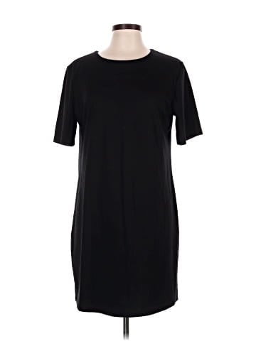 Old Navy Casual Dress (view 1)