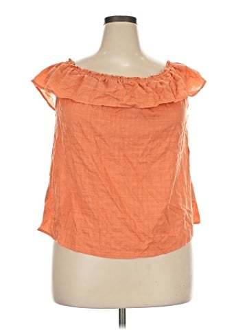 a.n.a. A New Approach Sleeveless Blouse (view 1)