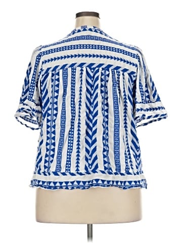 Old Navy Short Sleeve Polo (view 2)