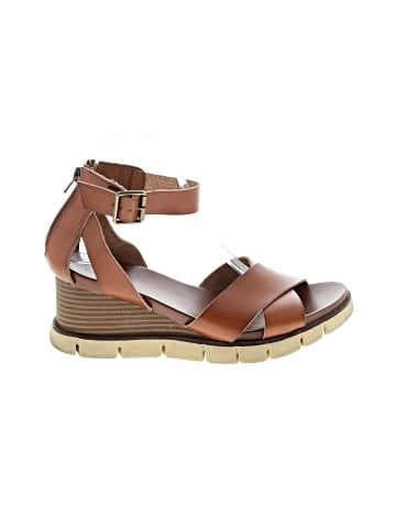 Mia Wedges (view 1)