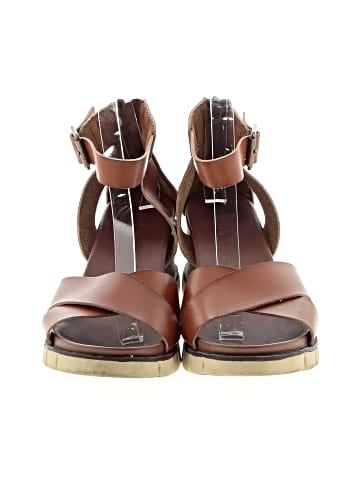 Mia Wedges (view 2)