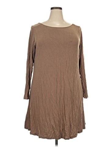 Old Navy 3/4 Sleeve T-Shirt (view 1)