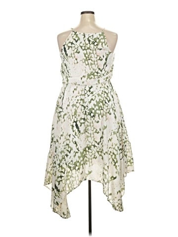 Mossimo Cocktail Dress (view 2)