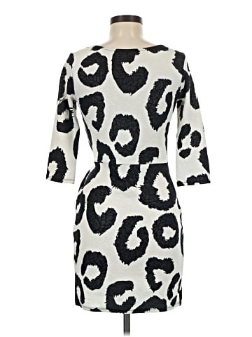 Le Lis Casual Dress (view 2)