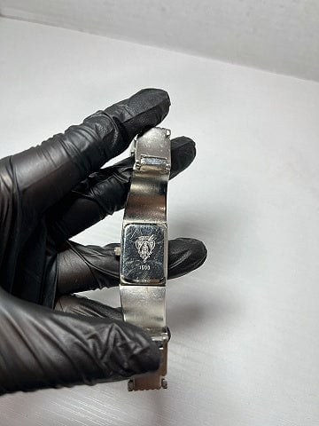 Gucci Vintage Watch (view 2)