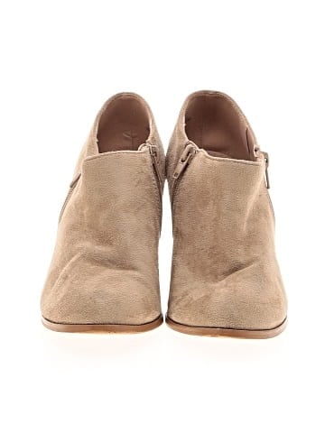 Journee Collection Ankle Boots (view 2)