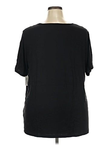 Old Navy Short Sleeve T-Shirt (view 2)