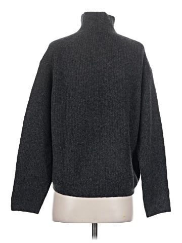 Uniqlo Turtleneck Sweater (view 2)
