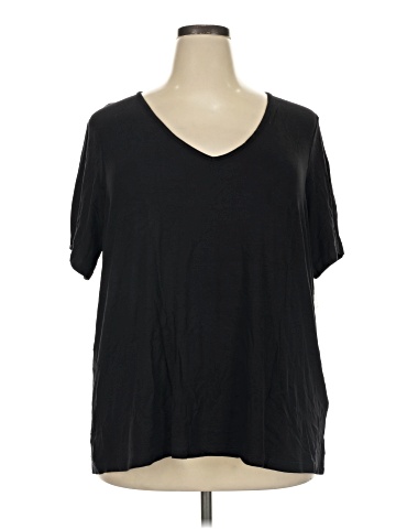 Old Navy Short Sleeve T-Shirt (view 1)