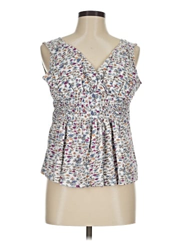 North Style Sleeveless Blouse (view 1)
