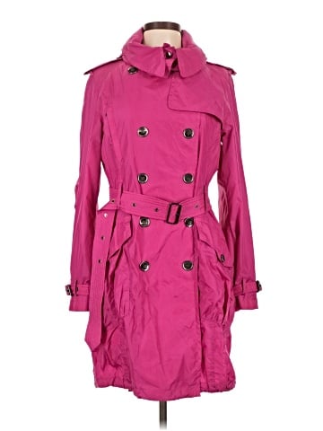 Burberry Trenchcoat (view 1)